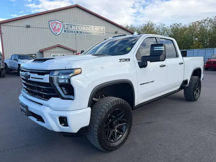 Chevrolet Silverado 3500Hd