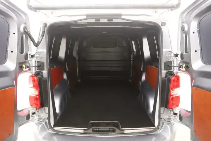 Opel Vivaro 2021 photo 3
