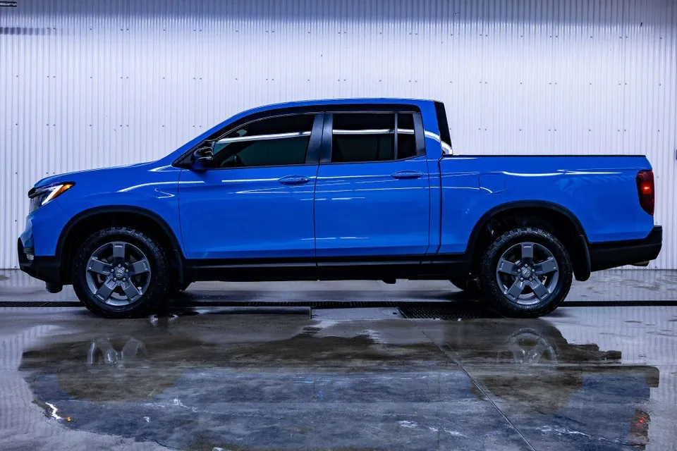 Honda Ridgeline 2025 photo 2