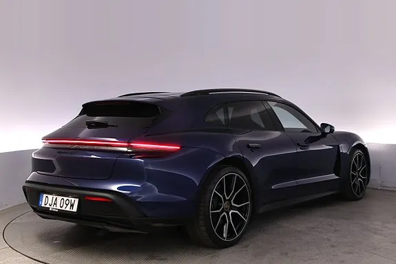 Porsche Taycan 2023 photo 5