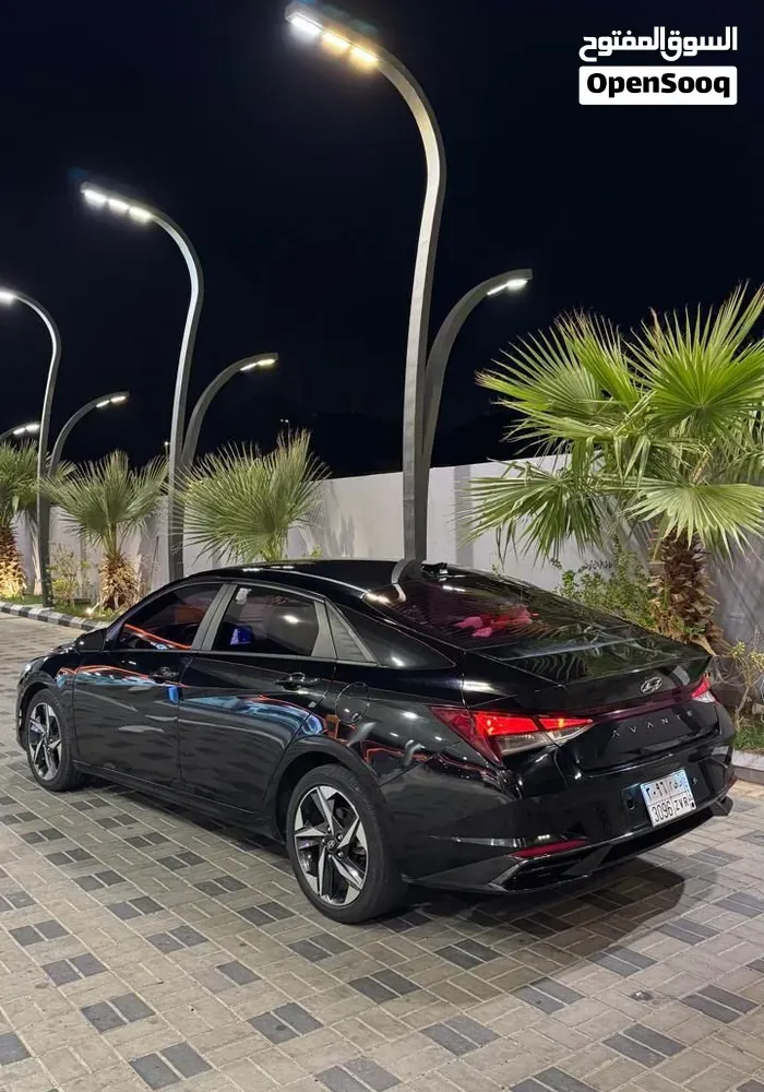 Hyundai Elantra 2021 photo 3
