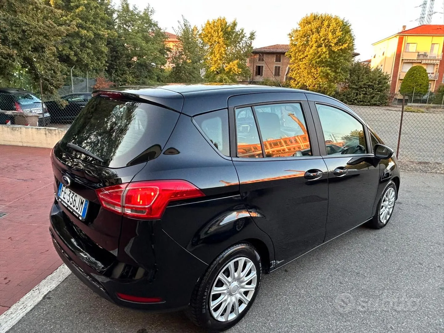 Ford B-Max 2016 photo 4