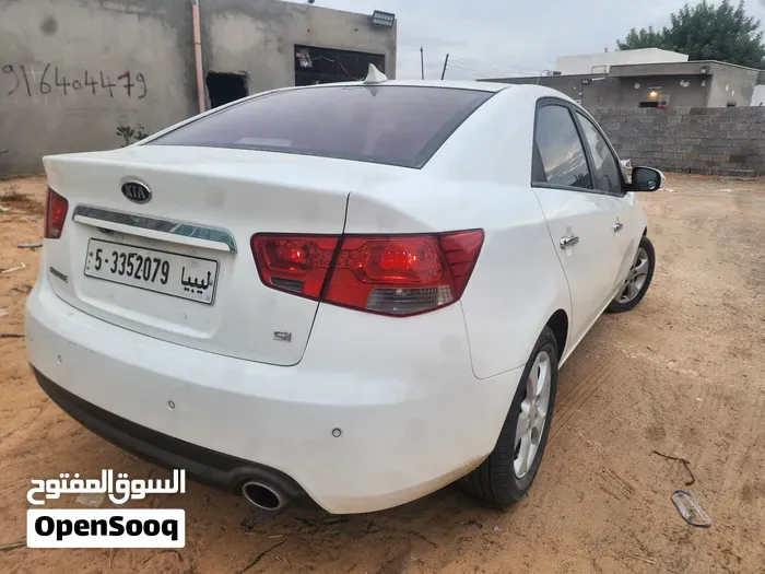 Kia Forte 2008 photo 4