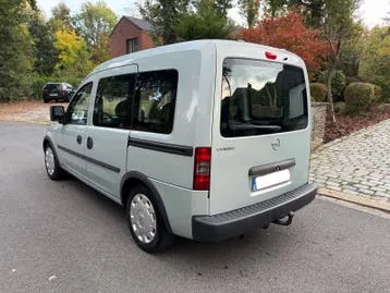 Opel Combo Tour