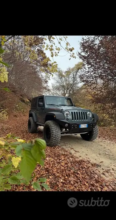 Jeep Wrangler 2011 photo 2