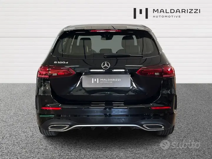 Mercedes-Benz B 180 2025 photo 3