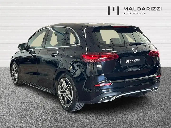 Mercedes-Benz B 180 2025 photo 4