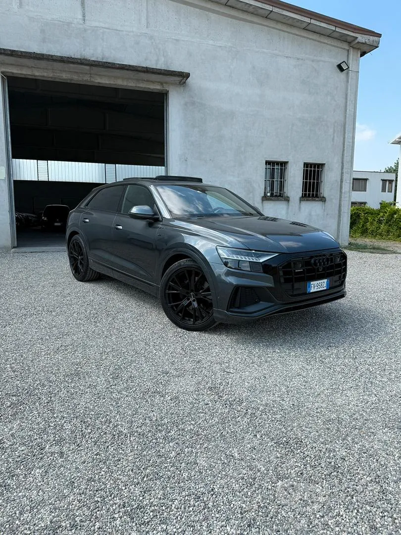 Audi Q8 2019 photo 2