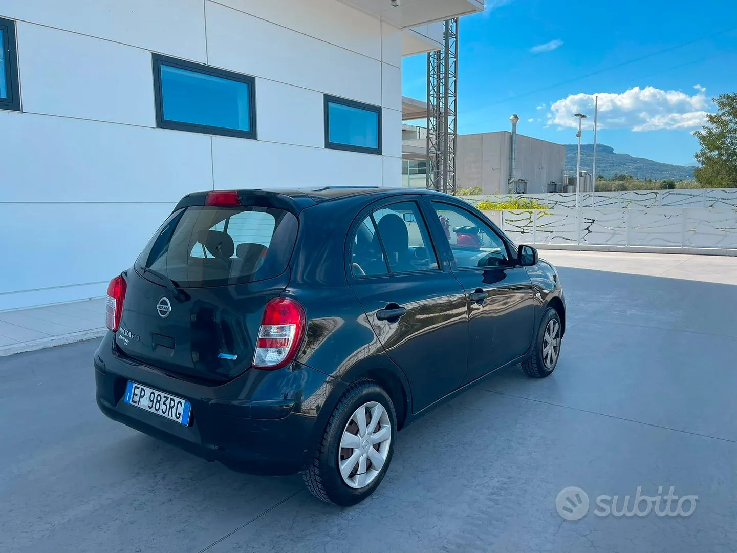 Nissan Micra 2013 photo 3