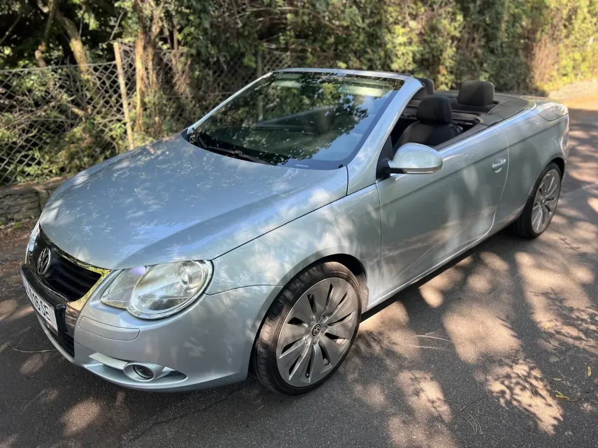 Volkswagen Eos