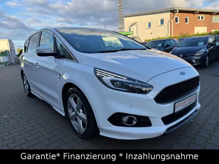 Ford S-Max
