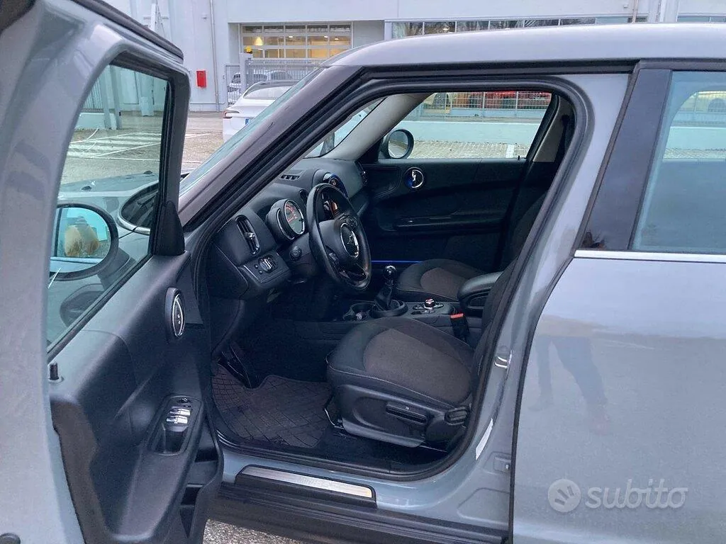 Mini Mini Countryman 2018 photo 5