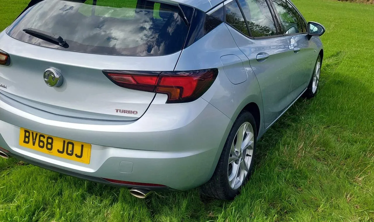 Vauxhall Astra 2018 photo 5