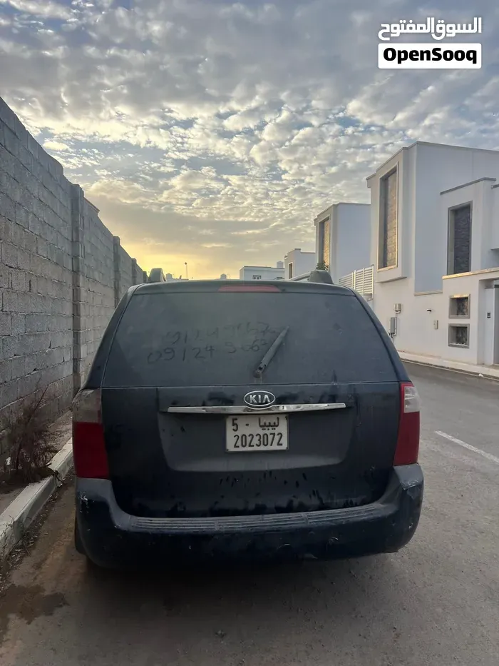 Kia Sedona 2008 photo 3