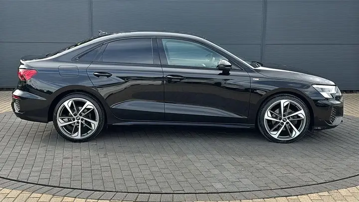 Audi A3 2023 photo 5