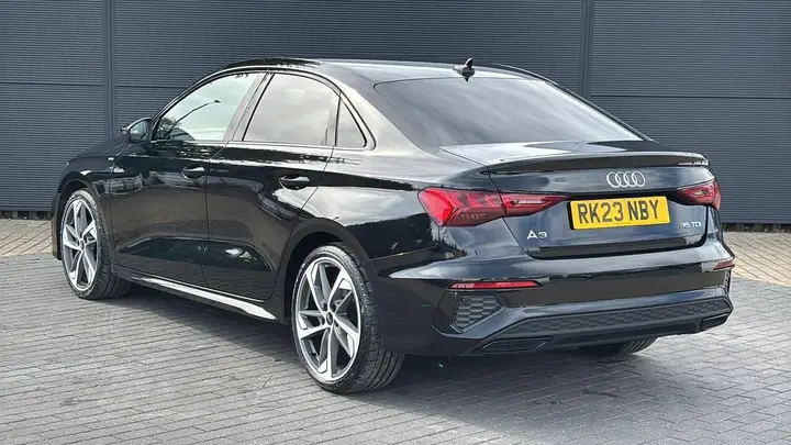 Audi A3 2023 photo 4