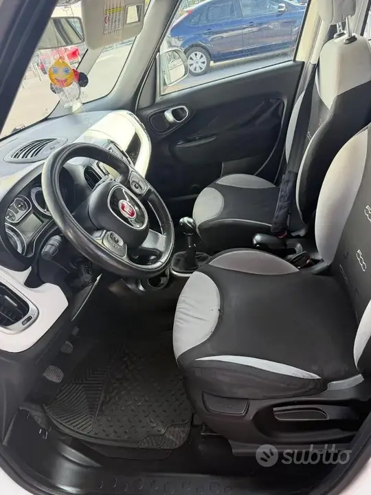 Fiat 500L 2013 photo 4