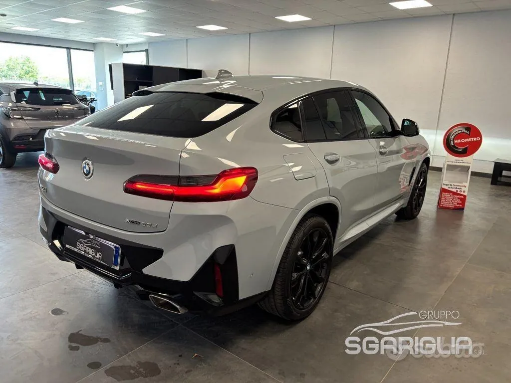 BMW X4 2023 photo 4