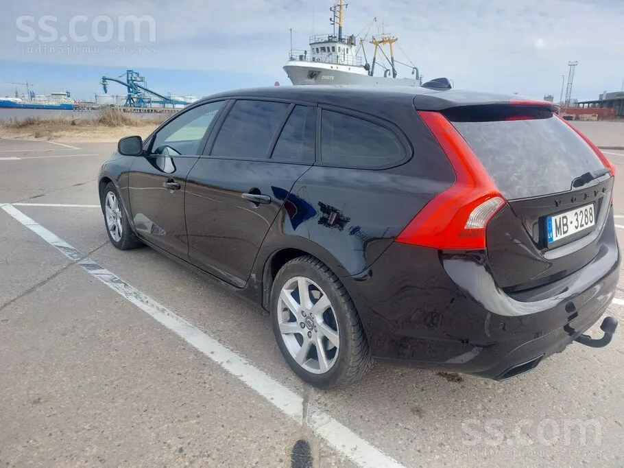 Volvo V60 2014 photo 3