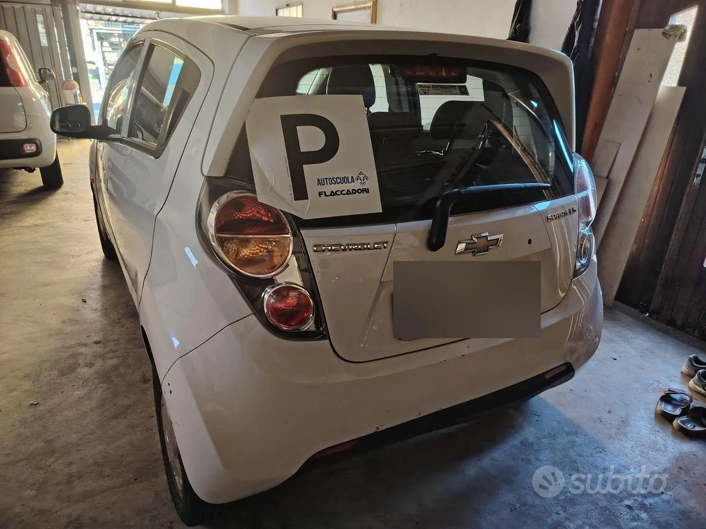 Chevrolet Spark 2011 photo 3