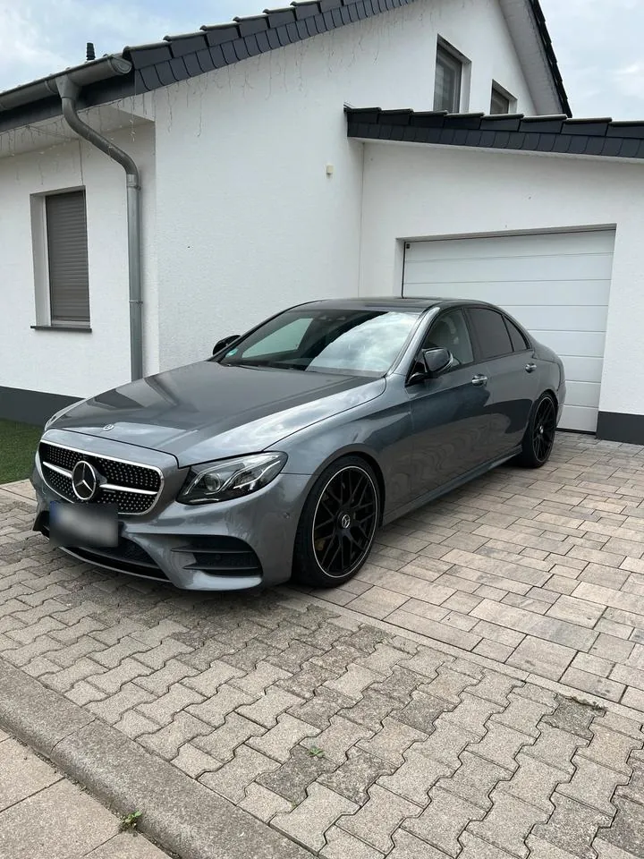 Mercedes-Benz Eklasse