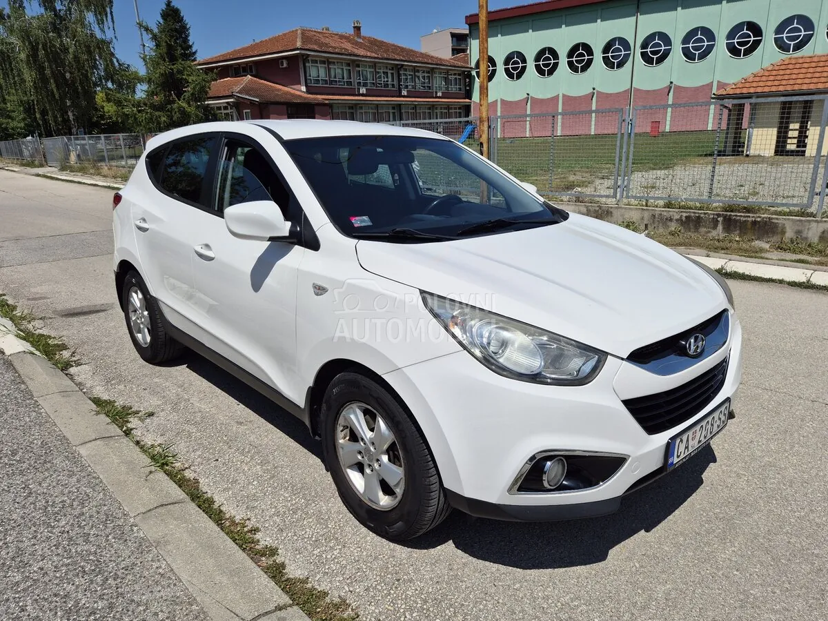 Hyundai Ix35 2012 photo 3