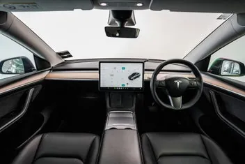 Tesla Model Y 2022 photo 4