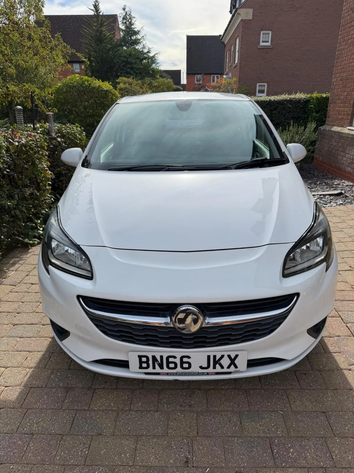 Vauxhall Corsa 2016 photo 2
