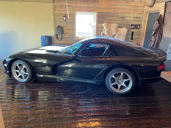 Dodge Viper 2000 photo 2
