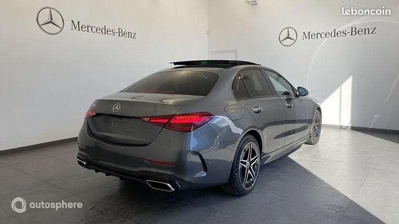 Mercedes-Benz C-Class 2025 photo 2