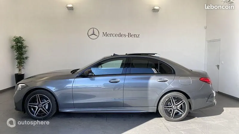 Mercedes-Benz C-Class 2025 photo 3