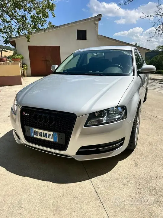 Audi A3 Sportback 2011 photo 2