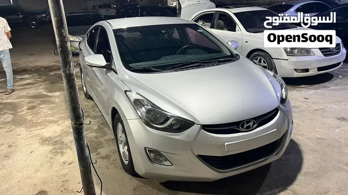 Hyundai Elantra 2012 photo 4