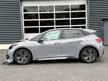Cupra Born 2024 photo 2