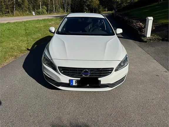 Volvo V60 2017 photo 3
