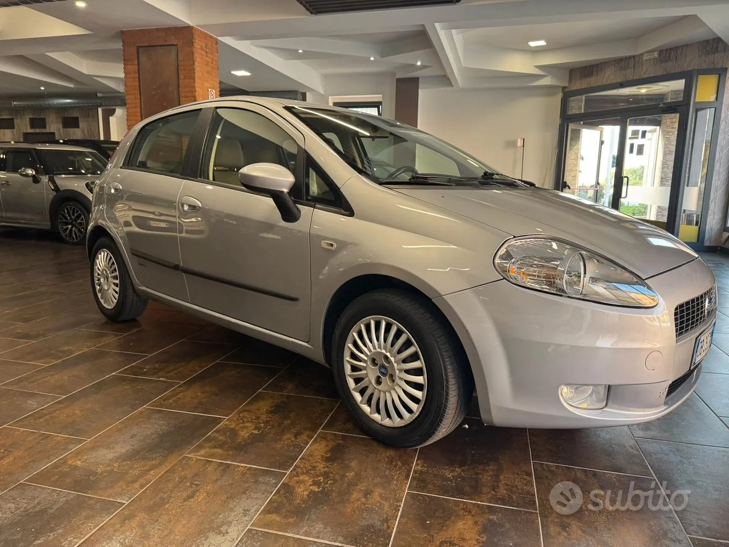 Fiat Grande Punto 2006 photo 3