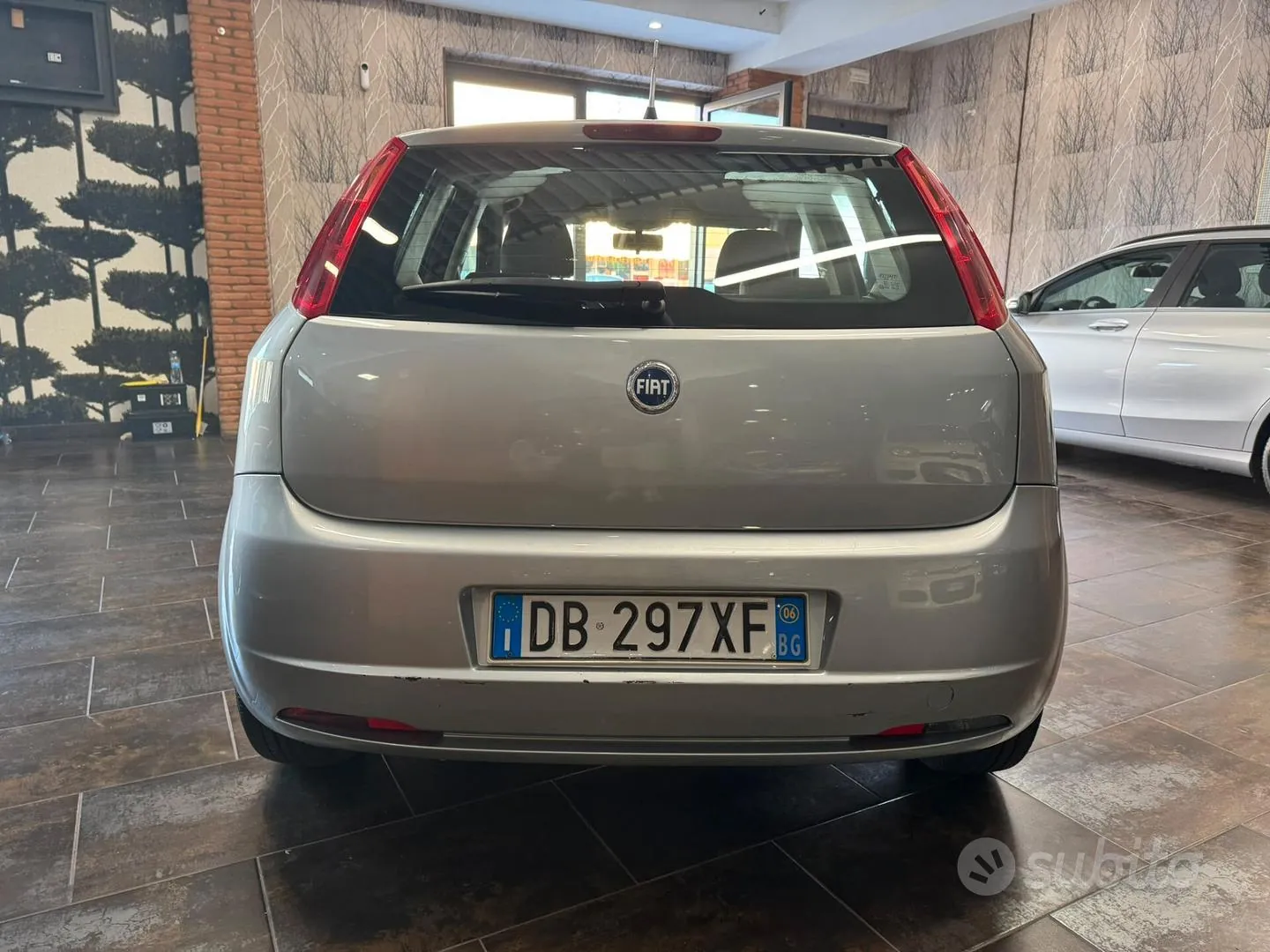 Fiat Grande Punto 2006 photo 5