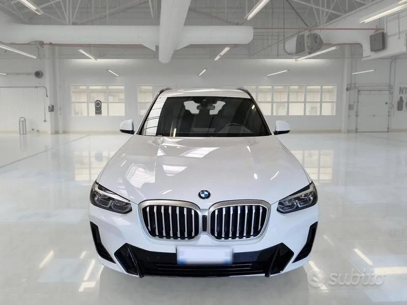 BMW X3 2022 photo 2
