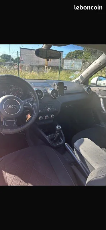 Audi A1 2012 photo 2