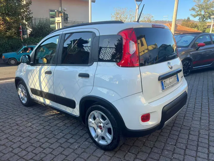 Fiat Panda 2024 photo 2