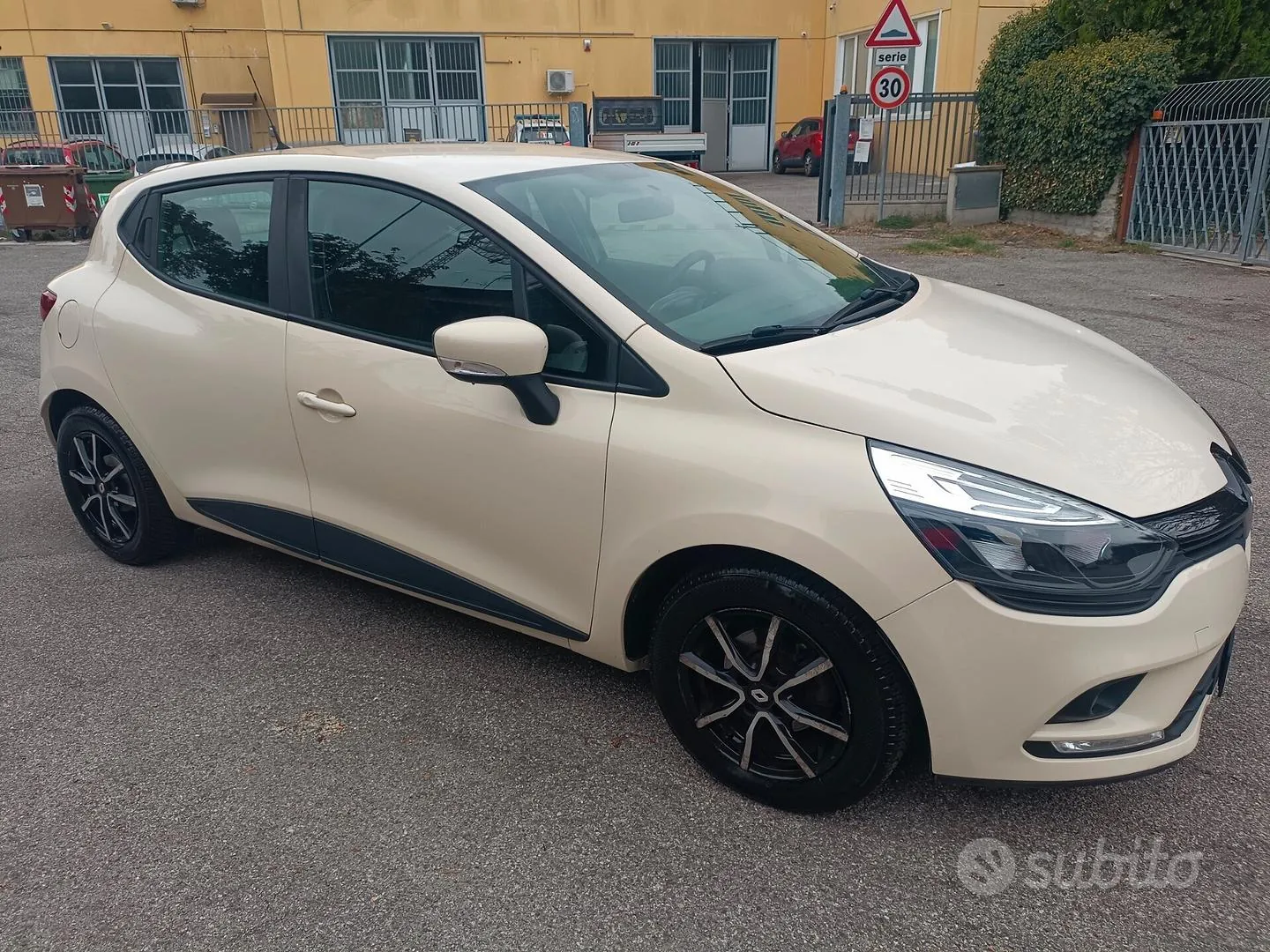 Renault Clio 2018 photo 5