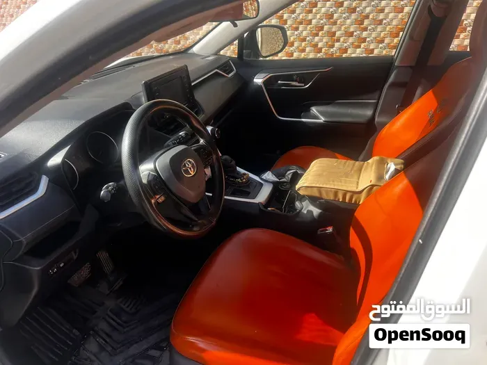 Toyota Rav 4 2020 photo 3
