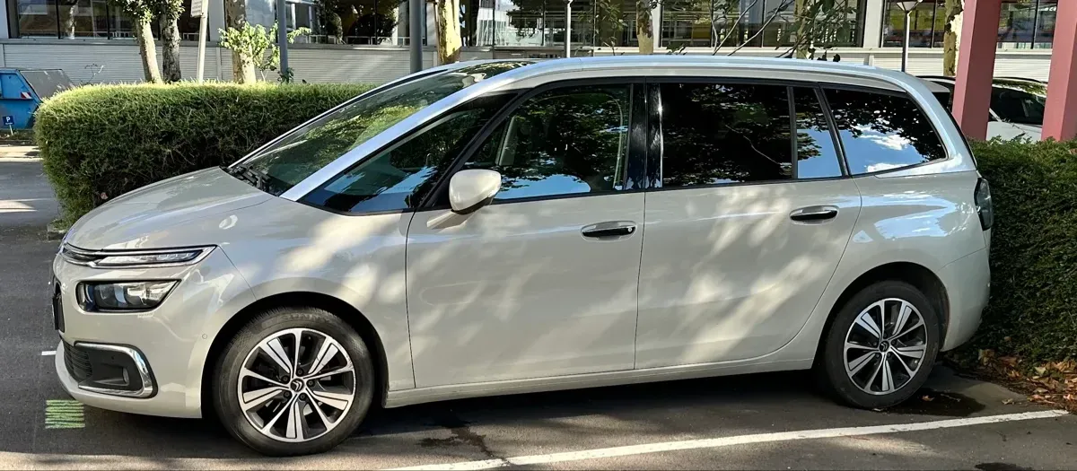 Citroen Grand C4 Picasso 2017 photo 3