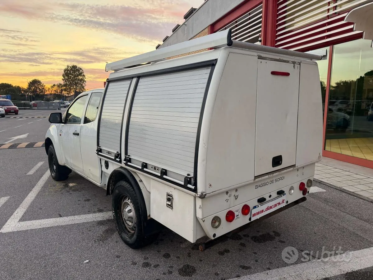Isuzu D-Max 2015 photo 5