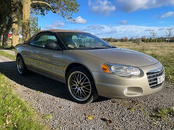 Chrysler Sebring 2003 photo 3