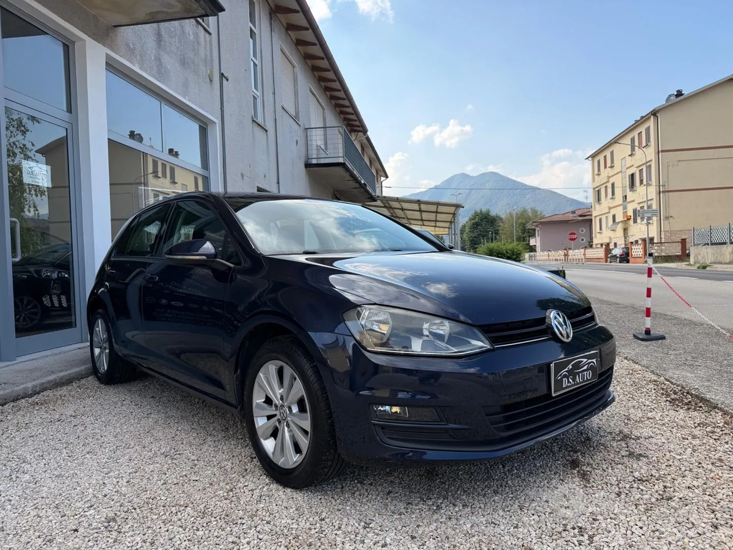 Volkswagen Golf 2015 photo 2