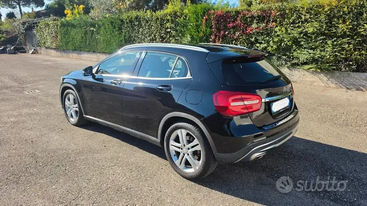 Mercedes-Benz Gla 2017 photo 3