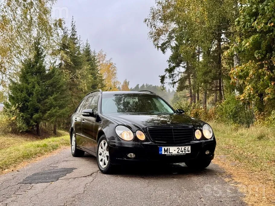 Mercedes-Benz E220 2006 photo 2