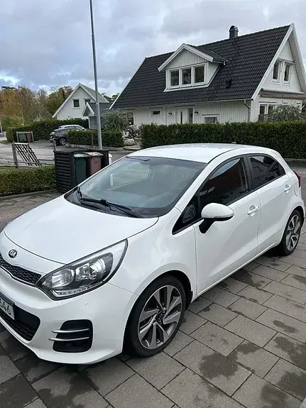 Kia Rio 2016 photo 2