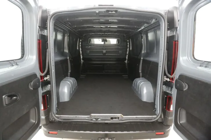 Nissan Primastar 2023 photo 3
